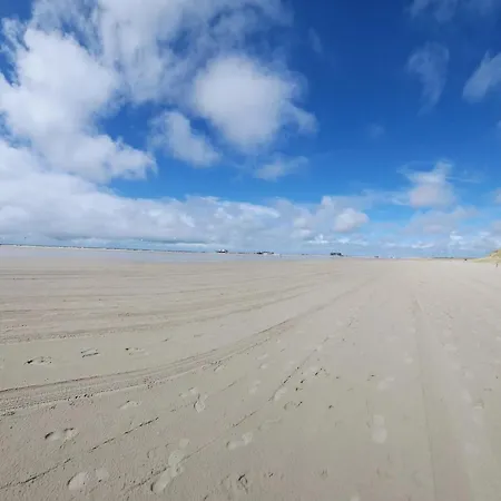 In St Peter-ording, Cleaning Included * Böhl